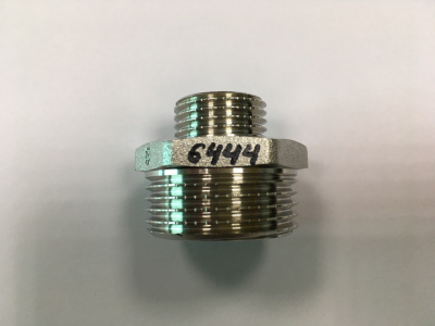 Ниппель переходник 1/2" х 1", латунный
