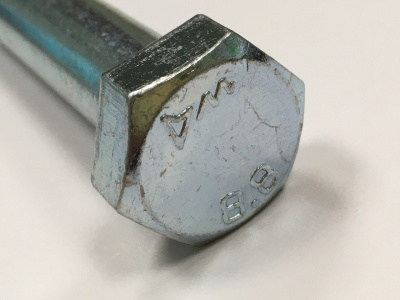 Болт М14х2х100 (8,8) (автокрепёж)